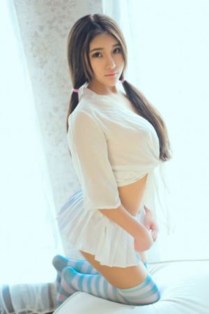 秋霞乱理
