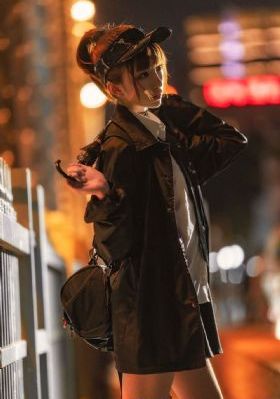 大胸女邻居