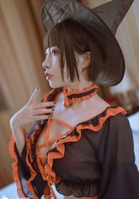 《美丽教师》在线观看