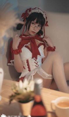 午夜免费看视频