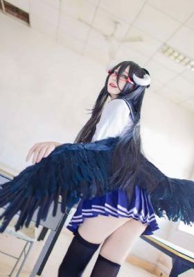 《美丽小蜜桃》电影
